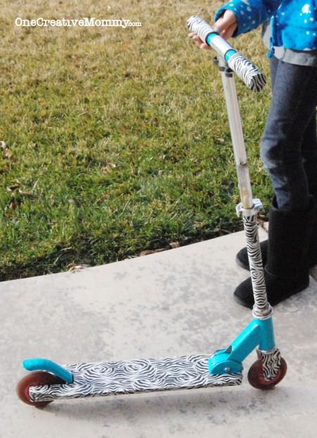 Duck Tape Scooter Makeover {Why get a new scooter when you can transform it into something uniqe and awesome?} #duck#tape#scooter