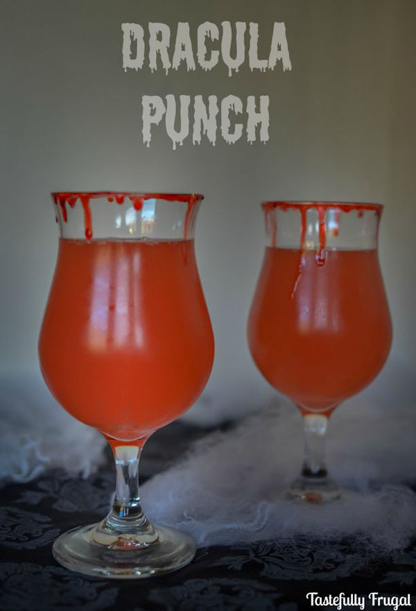 cool dracula punch halloween drink