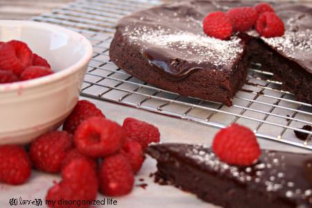 Flourless Chocolate Cake from {I Love} My Disorganized Life on OneCreativeMommy.com  {Gluten free and delicious!}