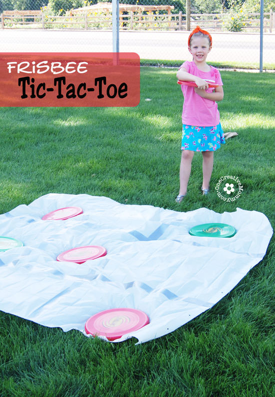 Bored kids? Shake up Summer with Frisbee Tic-Tac-Toe! {OneCreativeMommy.com} #summerfun #frisbee