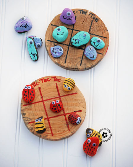 Bust the summer boredom blues with Pet Rock Tic-Tac-Toe! {OneCreativeMommy.com} Paint and Play!