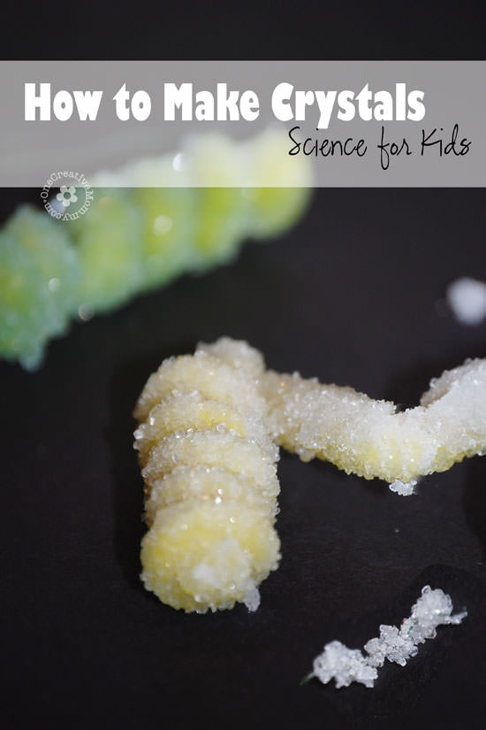 How to Make Crystals -- Science for Kids! {Wow your kids when you create crystals together!} OneCreativeMommy.com #crystals #scienceforkids