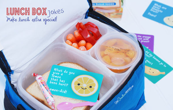 Lunch Box Jokes for Back-to-School! Send a smile and an excuse to make a new friend! {OneCreativeMommy.com} #SchoolLunch #DelMonteBTS #PMedia #ad @Delmontebrand