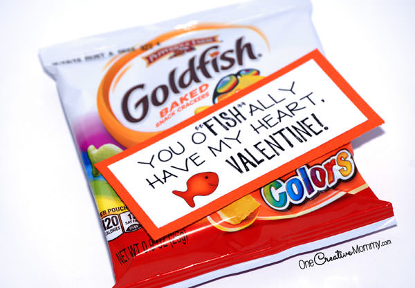 These cute printable valentine cards are so simple! Just print and attach it to your favorite flavor of goldfish crackers. {Perfect for classroom valentines and for family and friends} OneCreativeMommy.com