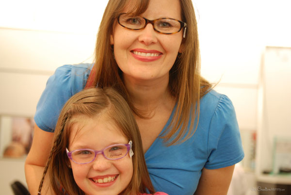 Help kids get the most out of life with the gift of good vision! (Find out how you can give the gift of good vision to children in need with #EyeGiveBack and VSP) OneCreativeMommy.com #ad