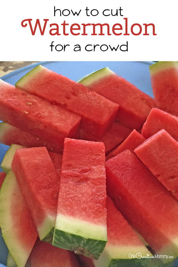 How to cut watermelon for a crowd -- a simple, mess free way to serve watermelon {OneCreativeMommy.com} Brilliant! Why didn't I think of this before?