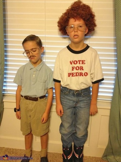 21 Freakishly Fun Couples and Family Halloween Costumes ...