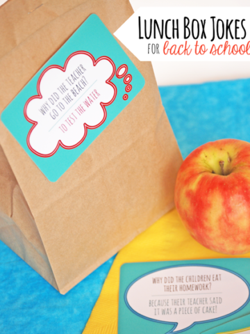 These lunch box jokes are perfect for back to school! {OneCreativeMommy.com} Free printables
