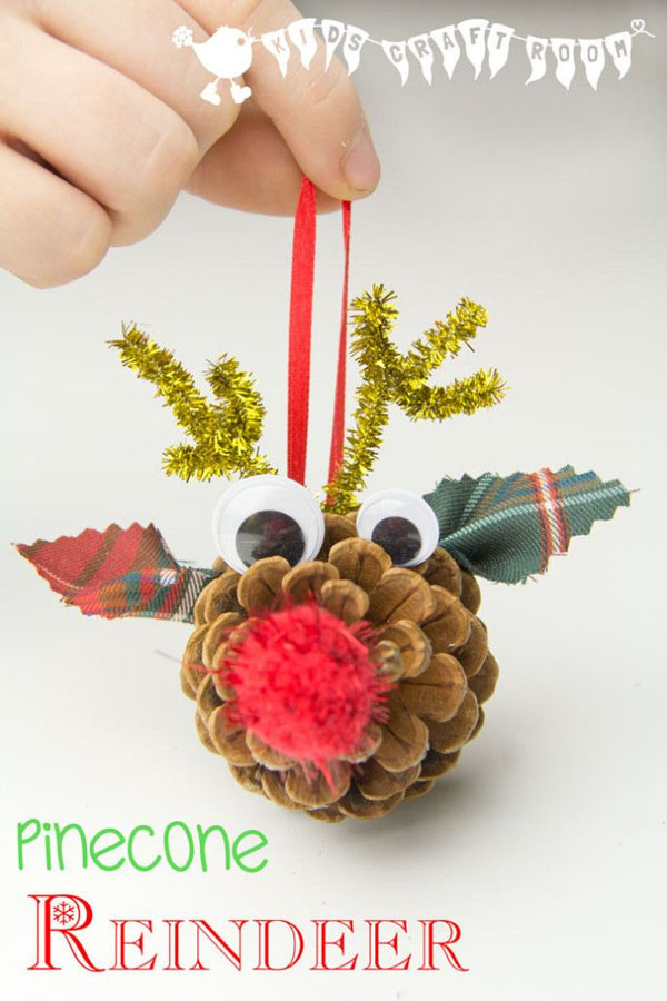 Adorable Pinecone Reindeer Craft |Featured with 33+ Handmade Christmas Ornaments to Make with Your Kids! {OneCreativeMommy.com}