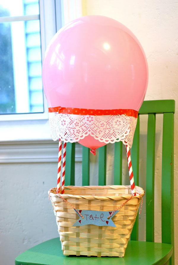 Hot Air Balloon Valentine Box | Featured with 25 Awesome Valentine Box Ideas to Rock the Class Party! {OneCreativeMommy.com}