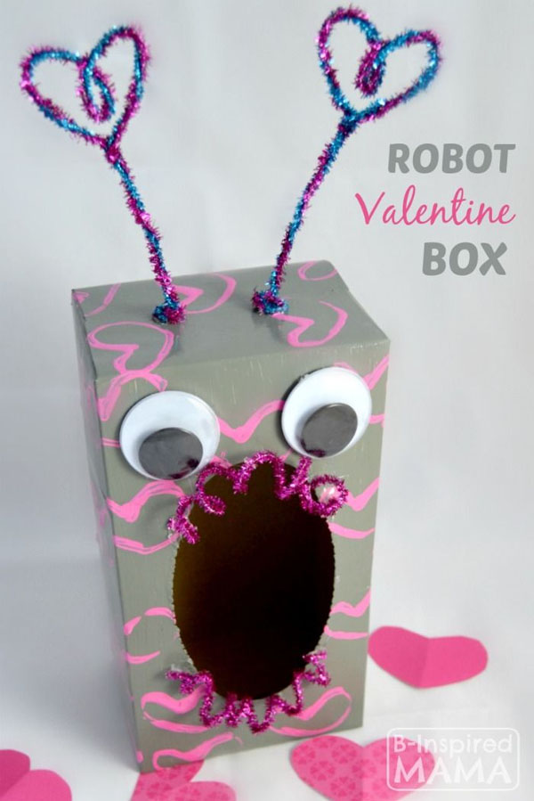 Robot Valentine Box | Featured with 25 Awesome Valentine Box Ideas to Rock the Class Party! {OneCreativeMommy.com}
