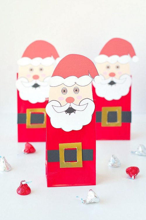 25 Amazing Santa Kids Crafts to Try Right Now! - onecreativemommy.com