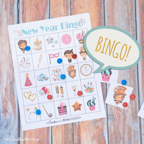 Mantenga a los niños ocupados esta Víspera de Año Nuevo con Bingo de Nochevieja Imprimible Gratis. {OneCreativeMommy.com} Actividades de Nochevieja para niños # happynewyear #newyearseve # bingo # imprimible # familyfun # gamenight