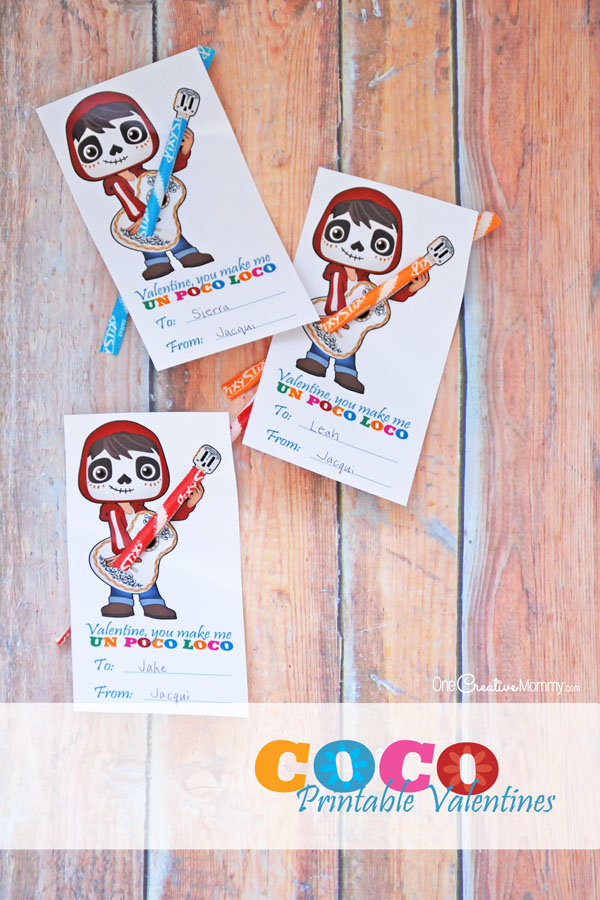This free Coco printable Valentine is the cutest! The kids are going to love it this Valentine's Day! {OneCreativeMommy.com} #coco #printablevalentine #classroomvalentine #valentine #disneycoco