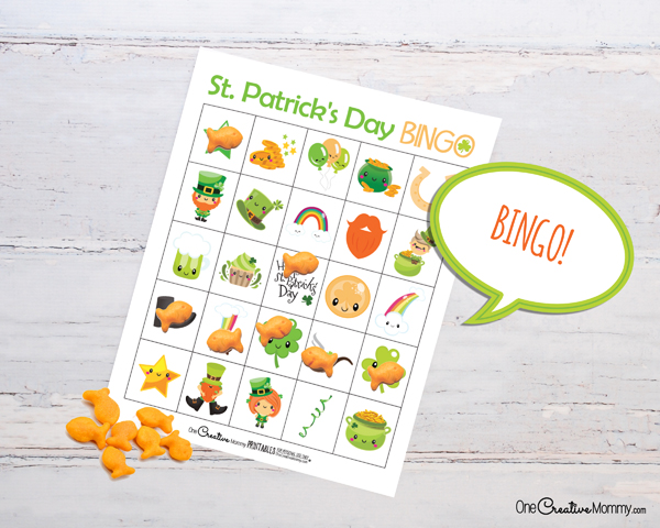 Looking for a fun activity for St. Patrick's Day? Download this amazing free printable St Patricks Day Bingo game! {OneCreativeMommy.com} #stpatricksday #bingo #printable #familyfun #kidsactivities