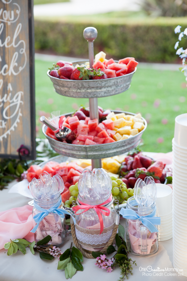 The surprisingly easy way to host a gluten free wedding reception. No expensive specialty foods required! {OneCreativeMommy.com} #glutenfree #weddingreception #weddingfood
