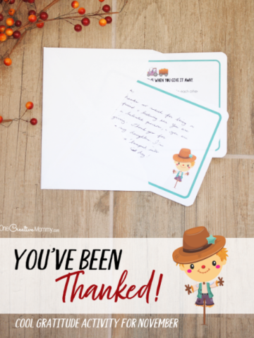 You've heard of "You've been boo'ed" and "You've been egged." How about, "You've been Thanked?" Thank someone this November and start a chain of gratitude {OneCreativeMommy.com} #printables #Thanksgiving #gratitude #thankyounotes #thankyoucards