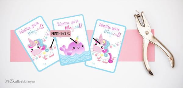 These unicorn valentines are the cutest! I'm downloading the free printables today. {OneCreativeMommy.com} #unicorns #valentinesday #printablevalentines #valentines #schoolvalentine